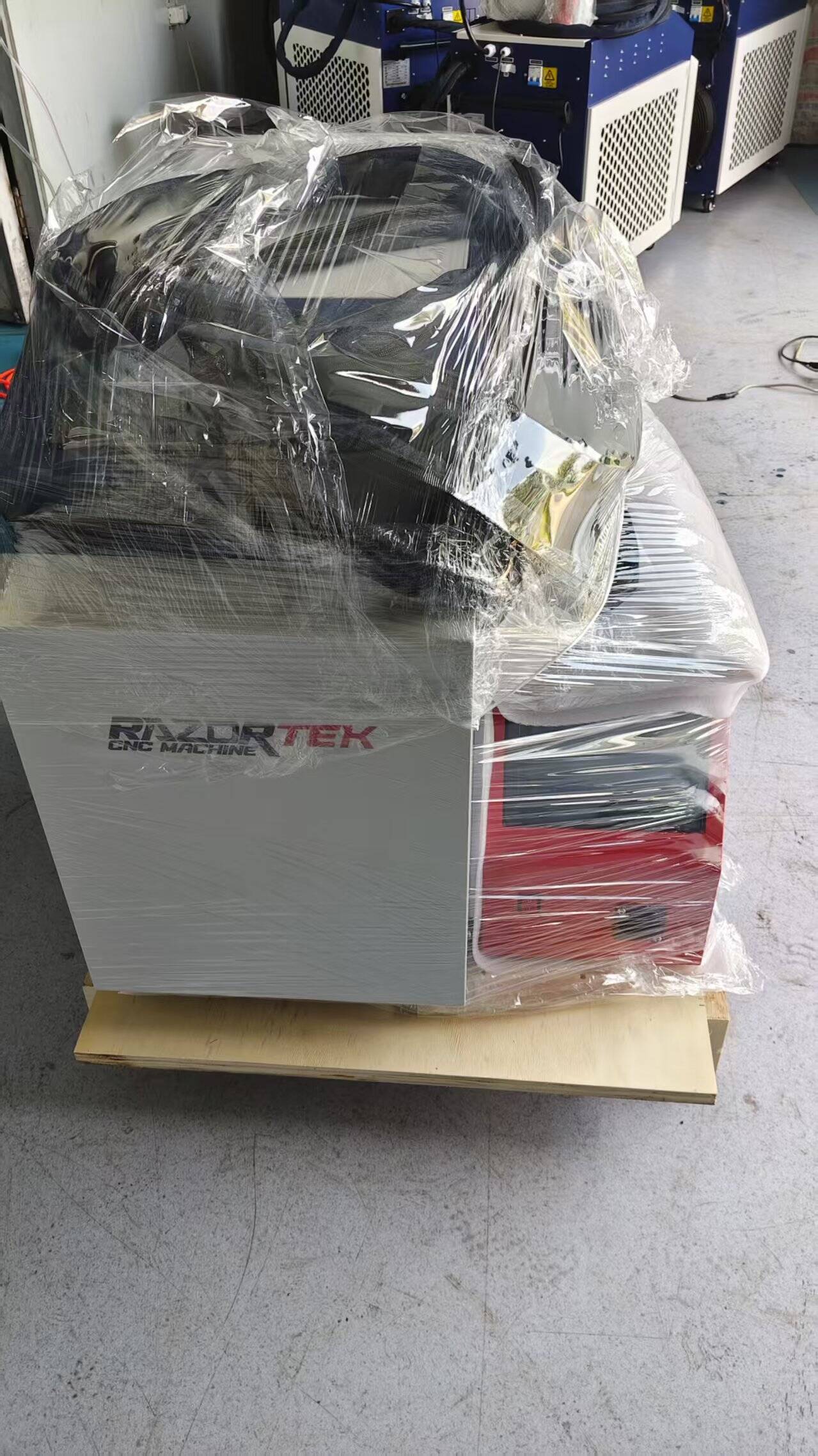 Industrial Laser Welding Machine Hand Held - Промышленный ручной волоконный лазерный сварочный аппарат