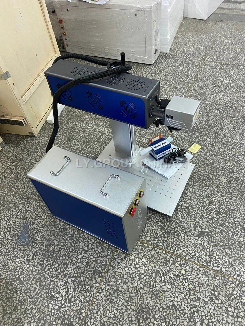 BJJCZ DAVI 40 Вт Co2 лазерная  – обзор и цена Rotary Axis Laser Engraver
